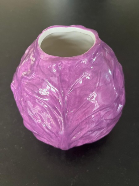 Vase Rotkohl in lila ca. 15 cm hoch